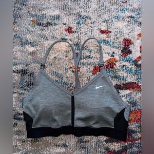 Women’s Nike sports bra size medium